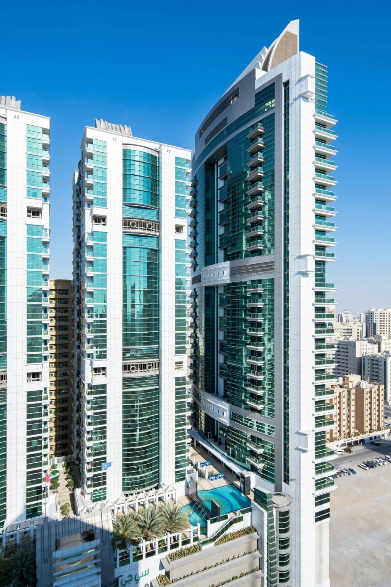 Four Points By Sheraton Sharjah Buitenkant foto